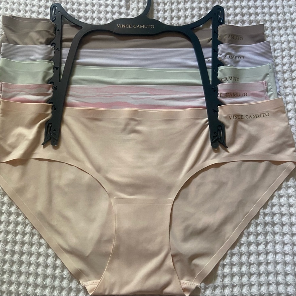 Vince Camuto, Women's Panties- size extra large